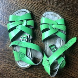 Salt Water Sandals Hoyway Green Size 9 Girls
